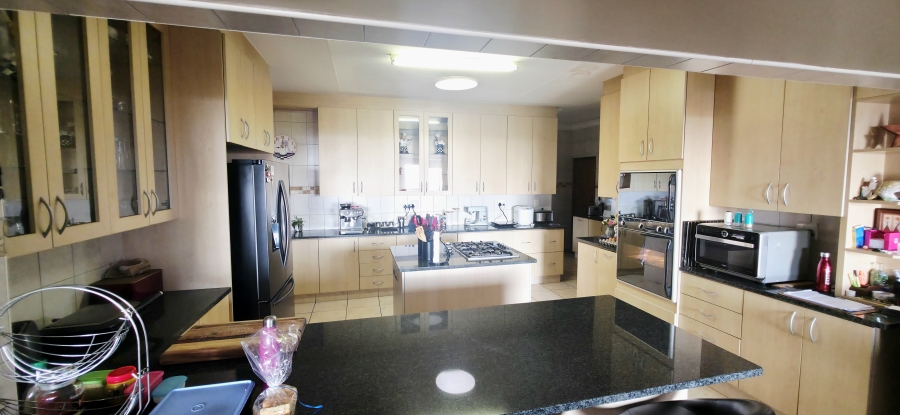 4 Bedroom Property for Sale in Ben Fleur Mpumalanga