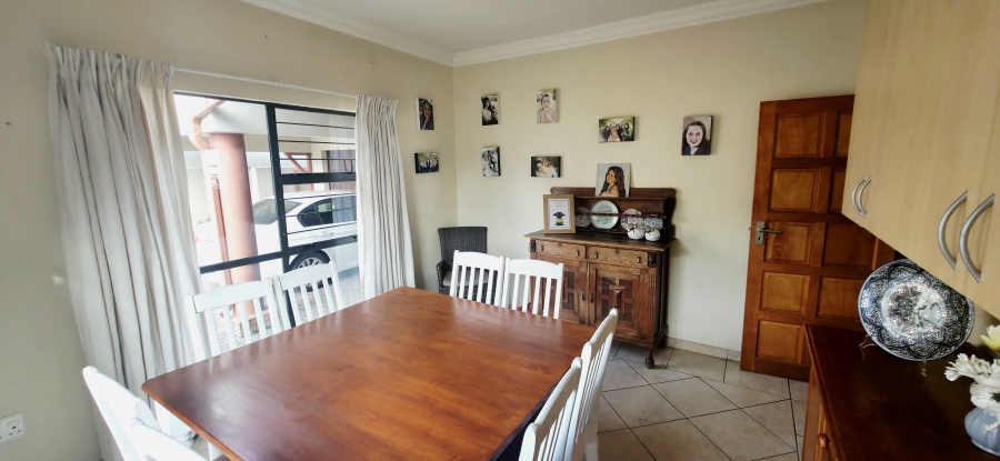 4 Bedroom Property for Sale in Ben Fleur Mpumalanga