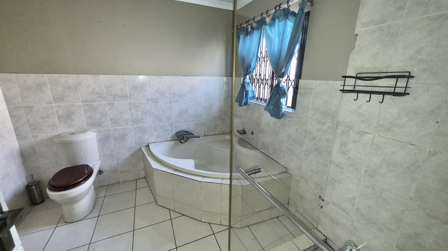 3 Bedroom Property for Sale in Model Park Mpumalanga