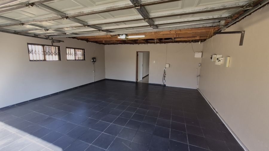 3 Bedroom Property for Sale in Model Park Mpumalanga
