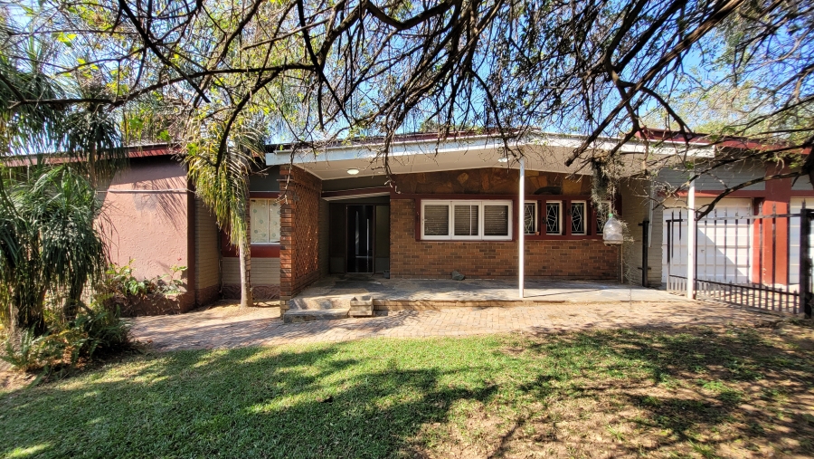 5 Bedroom Property for Sale in Sonheuwel Mpumalanga
