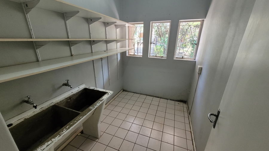 5 Bedroom Property for Sale in Sonheuwel Mpumalanga