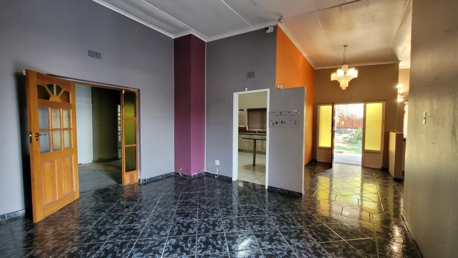 5 Bedroom Property for Sale in Sonheuwel Mpumalanga