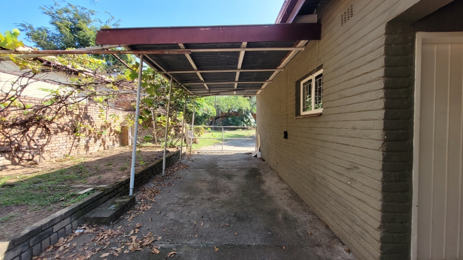 5 Bedroom Property for Sale in Sonheuwel Mpumalanga