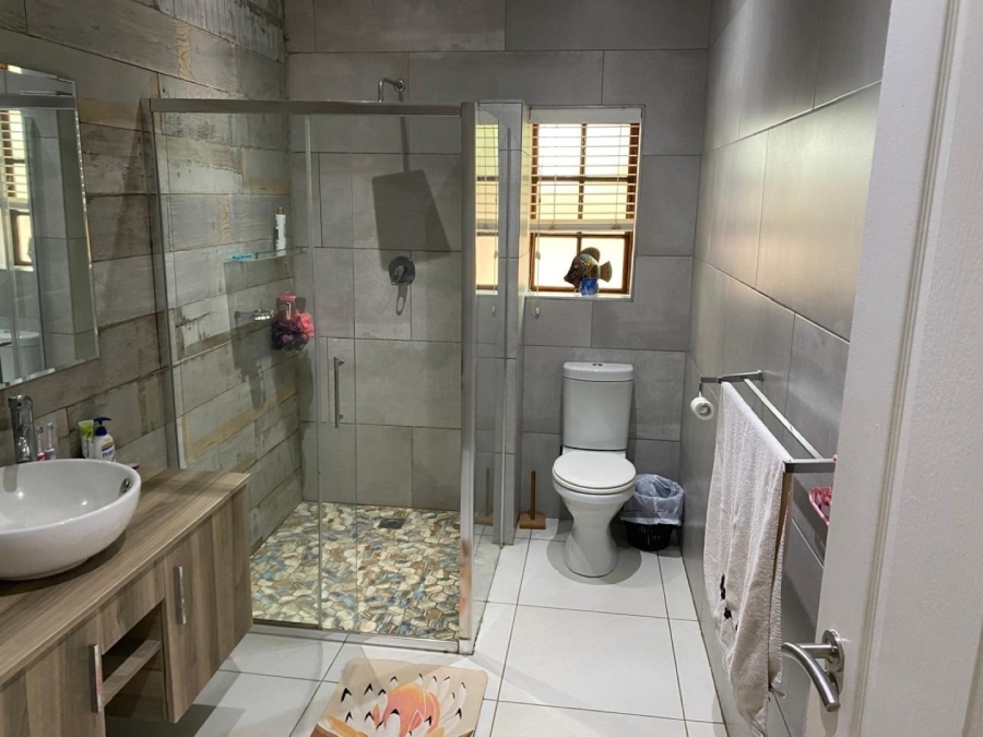 4 Bedroom Property for Sale in White River Estates Mpumalanga