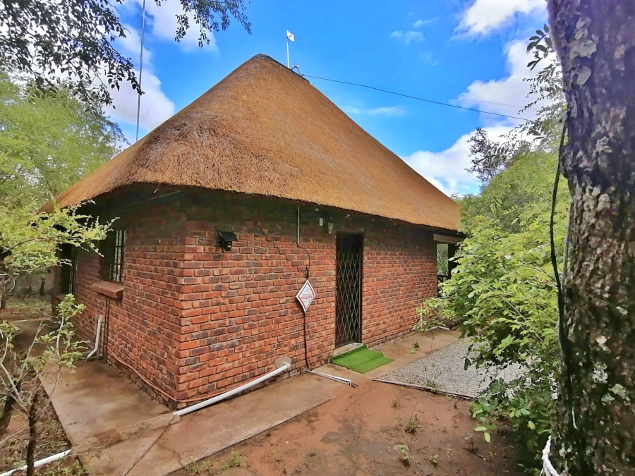 3 Bedroom Property for Sale in Marloth Park Mpumalanga