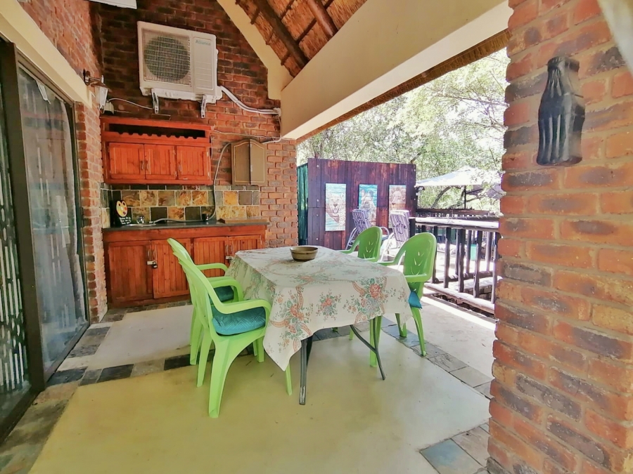 3 Bedroom Property for Sale in Marloth Park Mpumalanga