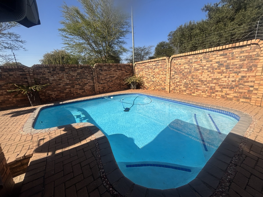 3 Bedroom Property for Sale in Ben Fleur Mpumalanga