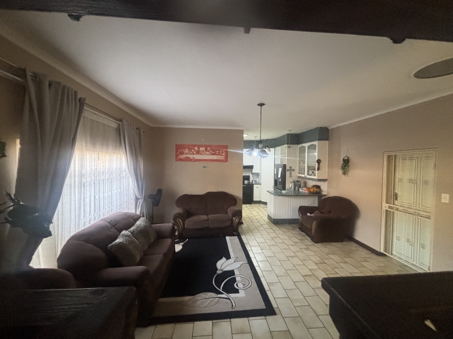 3 Bedroom Property for Sale in Ben Fleur Mpumalanga