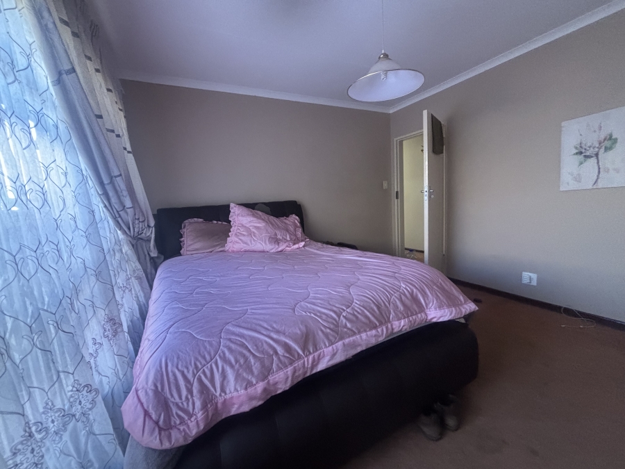 3 Bedroom Property for Sale in Ben Fleur Mpumalanga