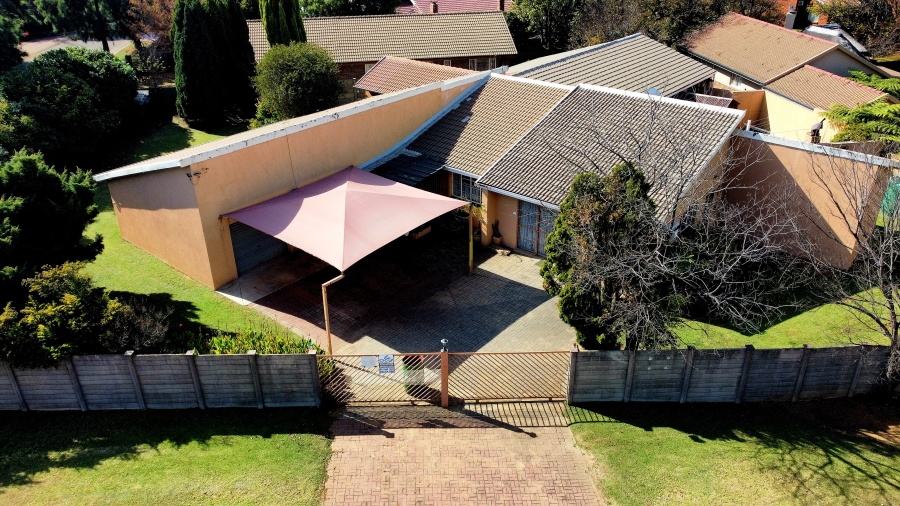 4 Bedroom Property for Sale in Ben Fleur Mpumalanga