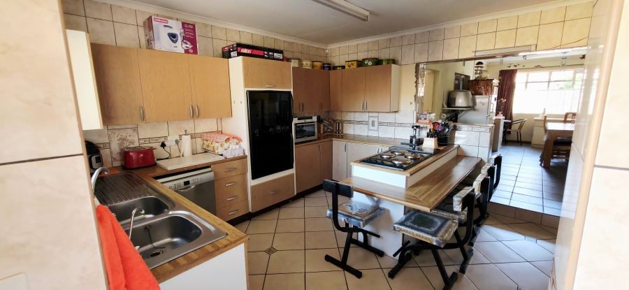 4 Bedroom Property for Sale in Ben Fleur Mpumalanga
