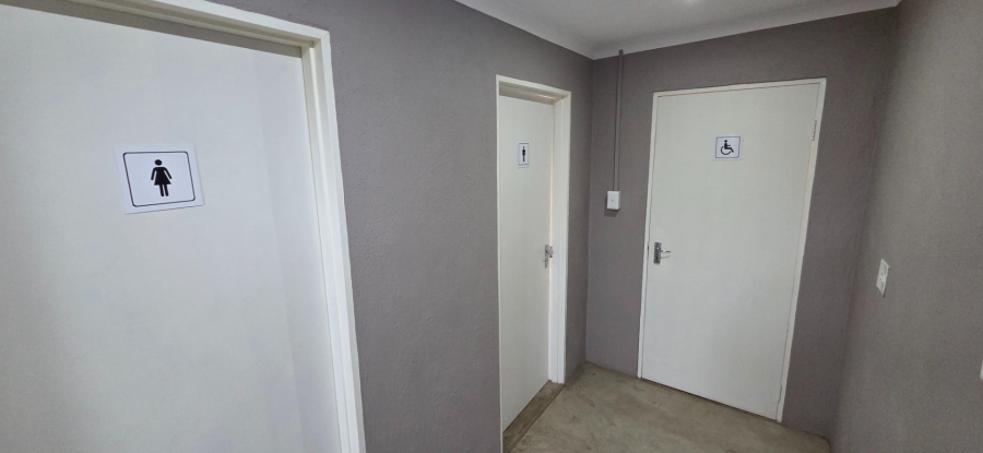 To Let Commercial Property for Rent in Sonheuwel Mpumalanga
