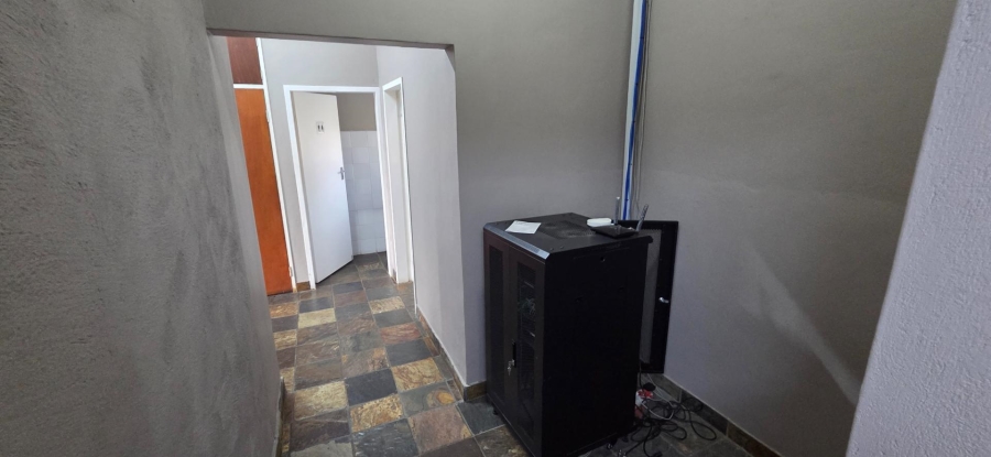 To Let Commercial Property for Rent in Sonheuwel Mpumalanga