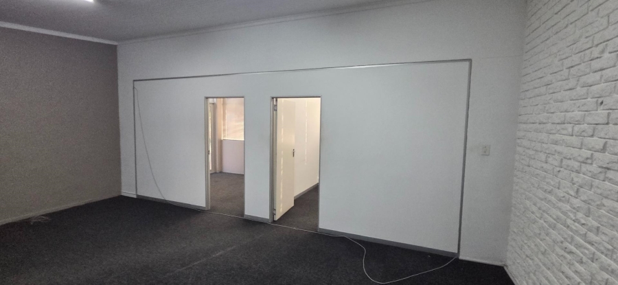 To Let Commercial Property for Rent in Sonheuwel Mpumalanga