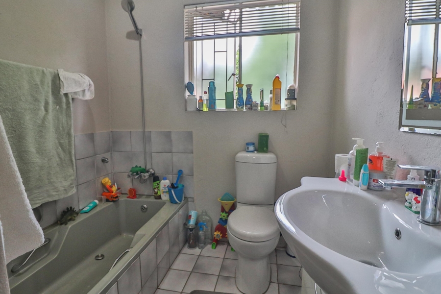 To Let 3 Bedroom Property for Rent in Nelspruit Ext 13 Mpumalanga