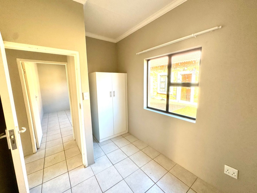 2 Bedroom Property for Sale in Terra Nova Mpumalanga