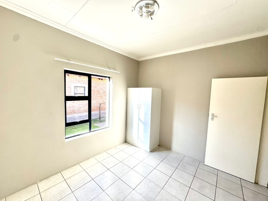2 Bedroom Property for Sale in Terra Nova Mpumalanga