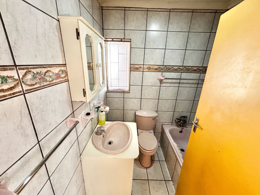 4 Bedroom Property for Sale in Secunda Mpumalanga