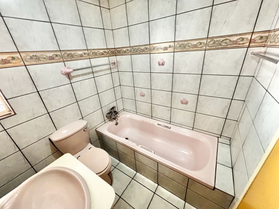 4 Bedroom Property for Sale in Secunda Mpumalanga
