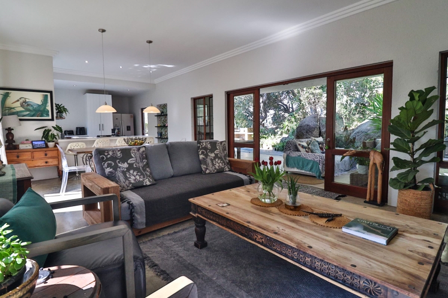 2 Bedroom Property for Sale in Sonheuwel Ext 1 Mpumalanga
