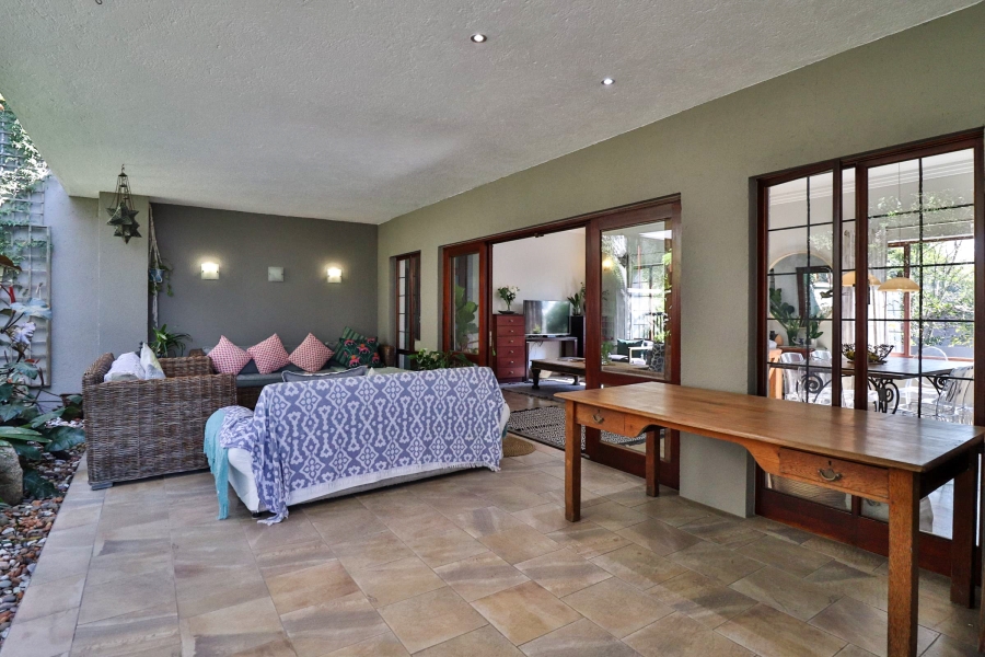 2 Bedroom Property for Sale in Sonheuwel Ext 1 Mpumalanga