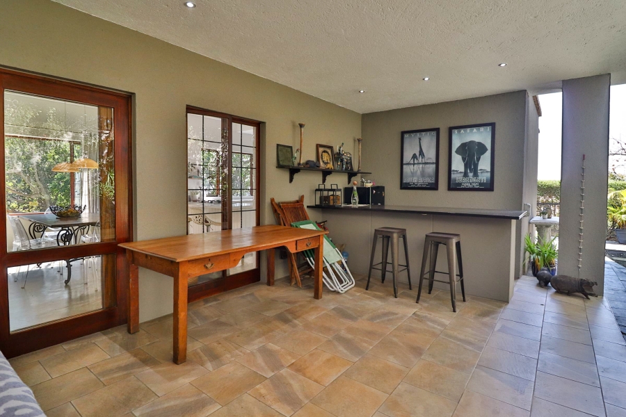2 Bedroom Property for Sale in Sonheuwel Ext 1 Mpumalanga