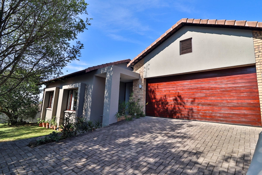 2 Bedroom Property for Sale in Sonheuwel Ext 1 Mpumalanga