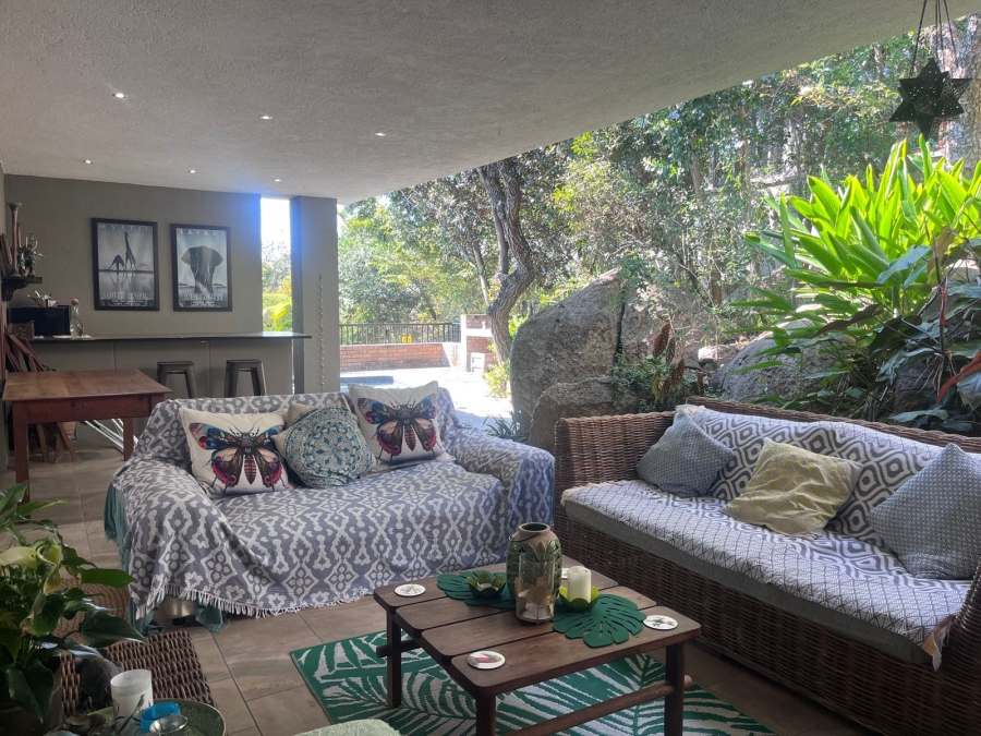 2 Bedroom Property for Sale in Sonheuwel Ext 1 Mpumalanga