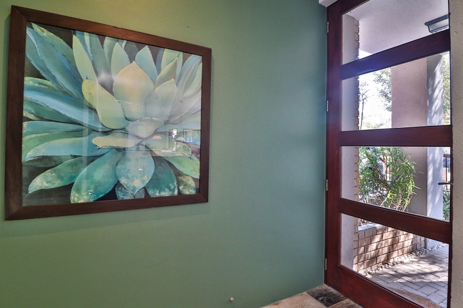 2 Bedroom Property for Sale in Sonheuwel Ext 1 Mpumalanga