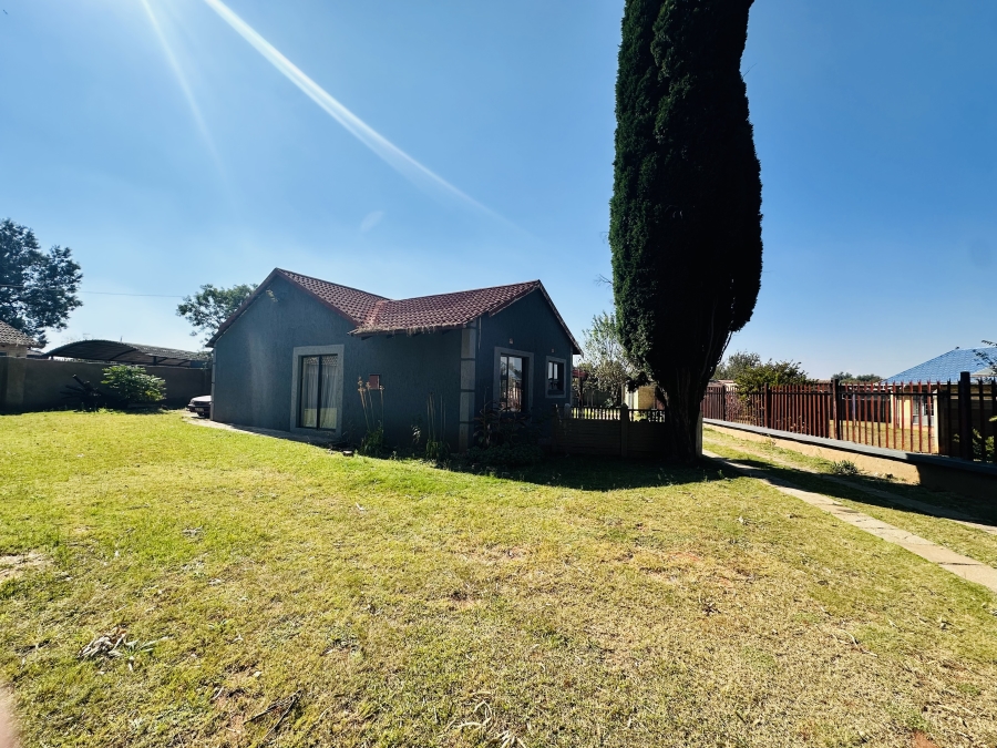 4 Bedroom Property for Sale in Tasbet Park Ext 2 Mpumalanga