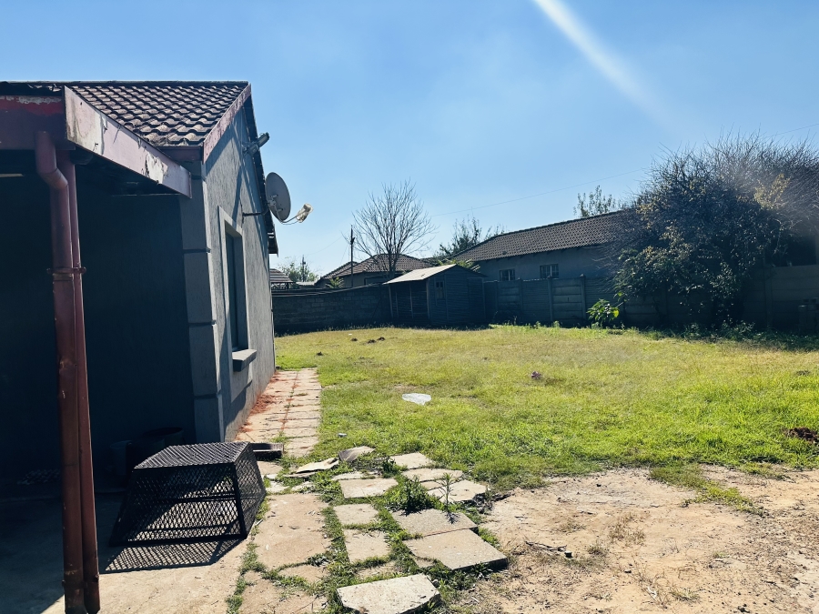 4 Bedroom Property for Sale in Tasbet Park Ext 2 Mpumalanga