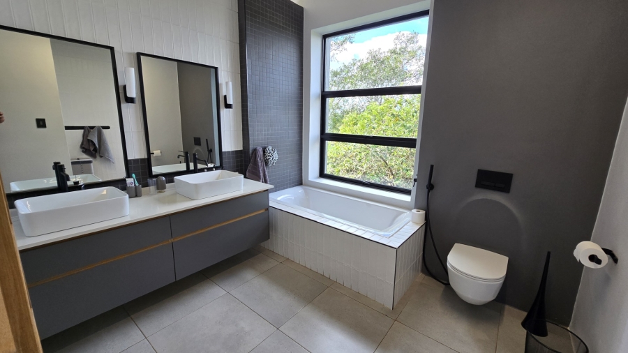 2 Bedroom Property for Sale in White River Rural Mpumalanga