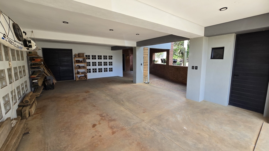 2 Bedroom Property for Sale in White River Rural Mpumalanga