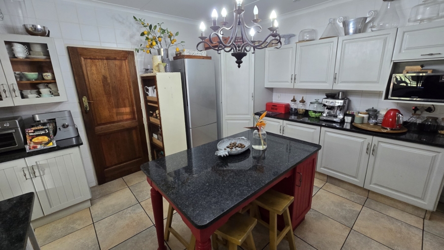 4 Bedroom Property for Sale in White River Rural Mpumalanga