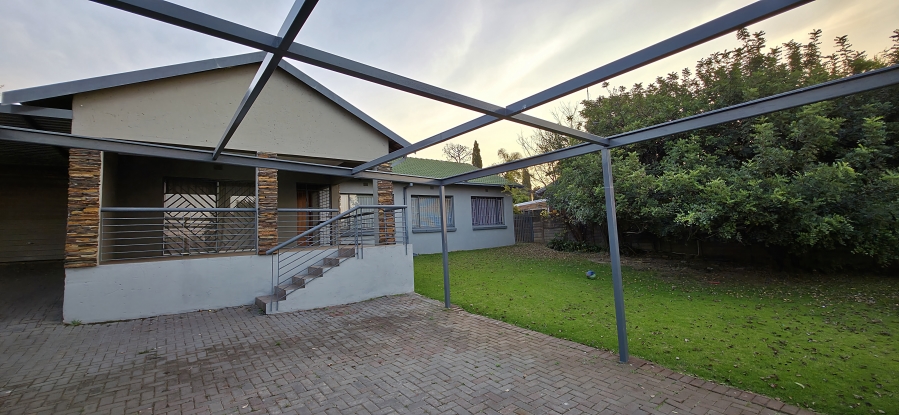 4 Bedroom Property for Sale in Hoeveld Park Mpumalanga