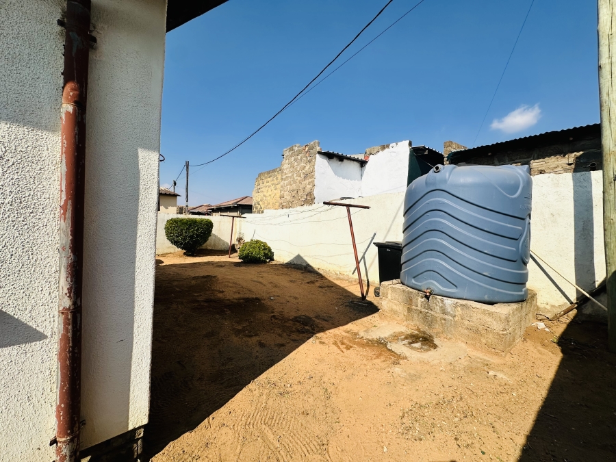 2 Bedroom Property for Sale in Kwaguqa Ext 10 Mpumalanga