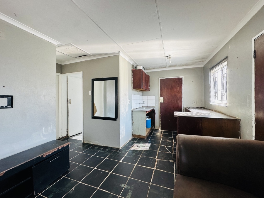 2 Bedroom Property for Sale in Kwaguqa Ext 10 Mpumalanga
