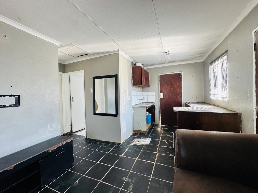 2 Bedroom Property for Sale in Kwaguqa Ext 10 Mpumalanga