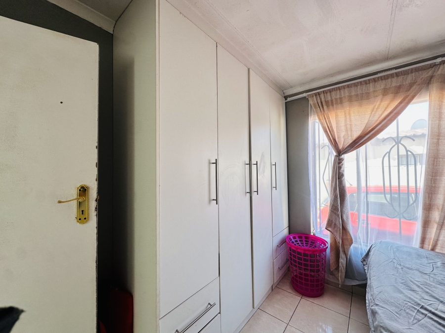 2 Bedroom Property for Sale in Kwaguqa Ext 10 Mpumalanga