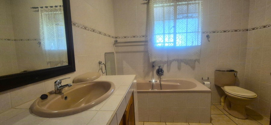 7 Bedroom Property for Sale in Nelspruit Rural Mpumalanga