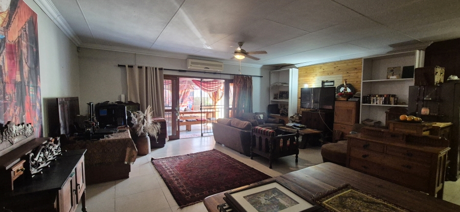 5 Bedroom Property for Sale in West Acres Mpumalanga