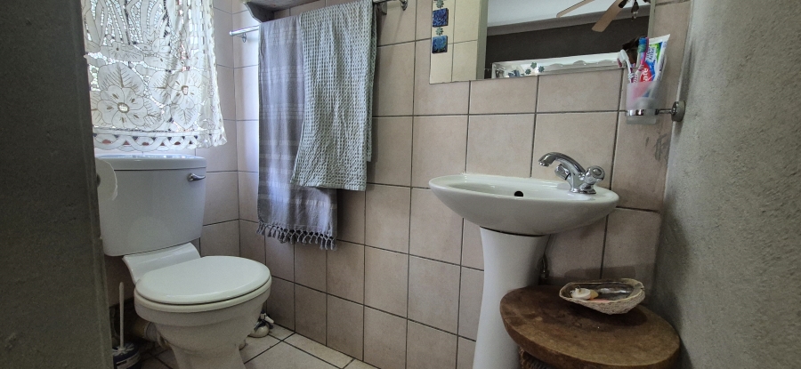 5 Bedroom Property for Sale in West Acres Mpumalanga