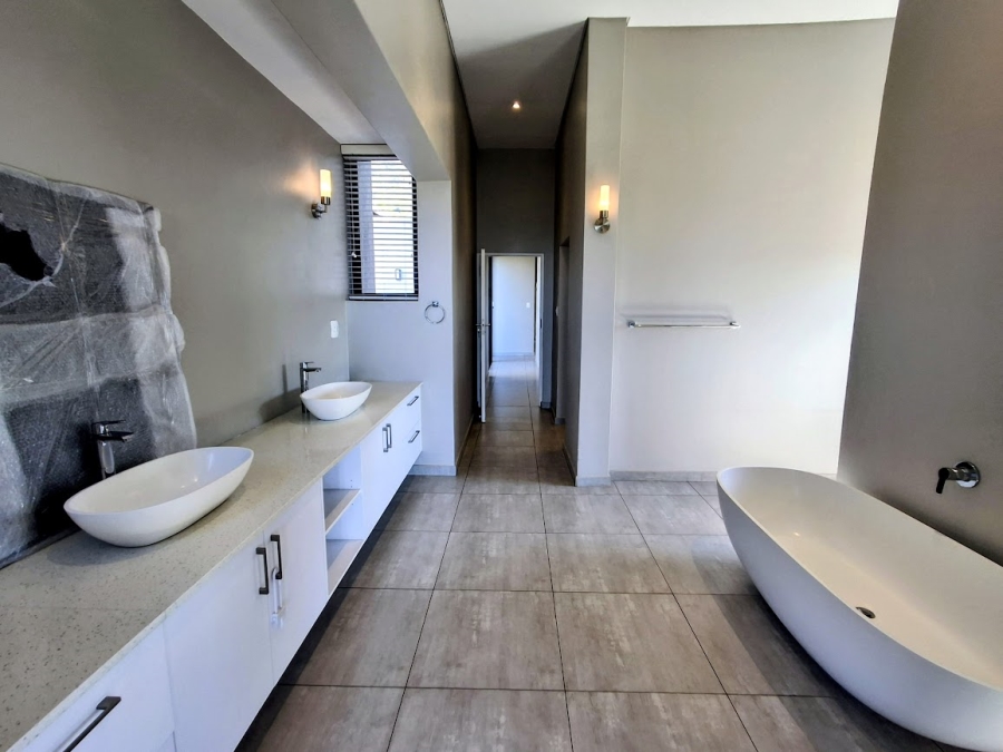 4 Bedroom Property for Sale in Likweti Bushveld Farm Estate Mpumalanga