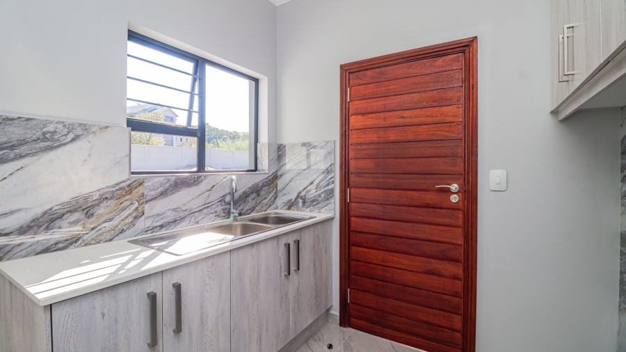 4 Bedroom Property for Sale in Elawini Lifestyle Estate Mpumalanga