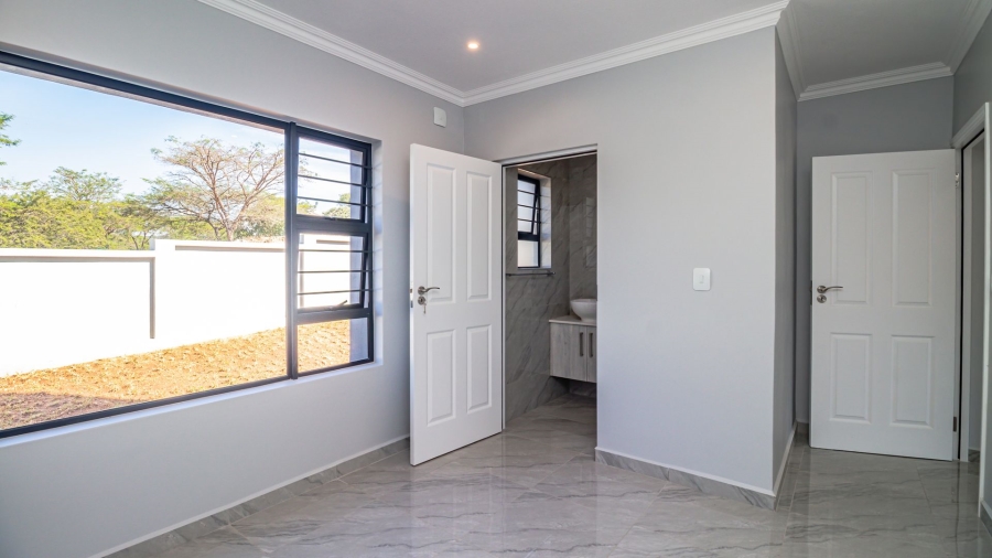 4 Bedroom Property for Sale in Elawini Lifestyle Estate Mpumalanga