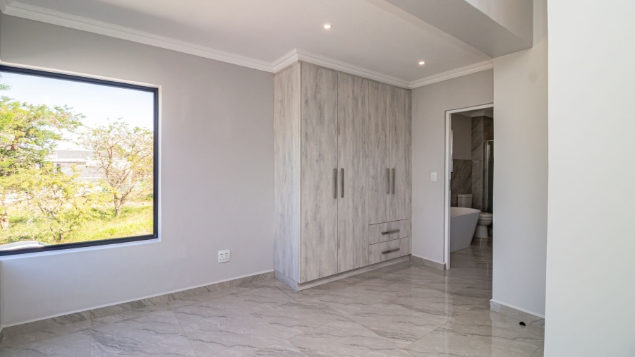 4 Bedroom Property for Sale in Elawini Lifestyle Estate Mpumalanga