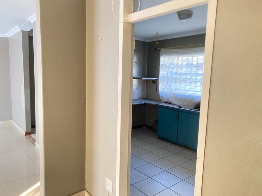 3 Bedroom Property for Sale in Cosmosrand Mpumalanga