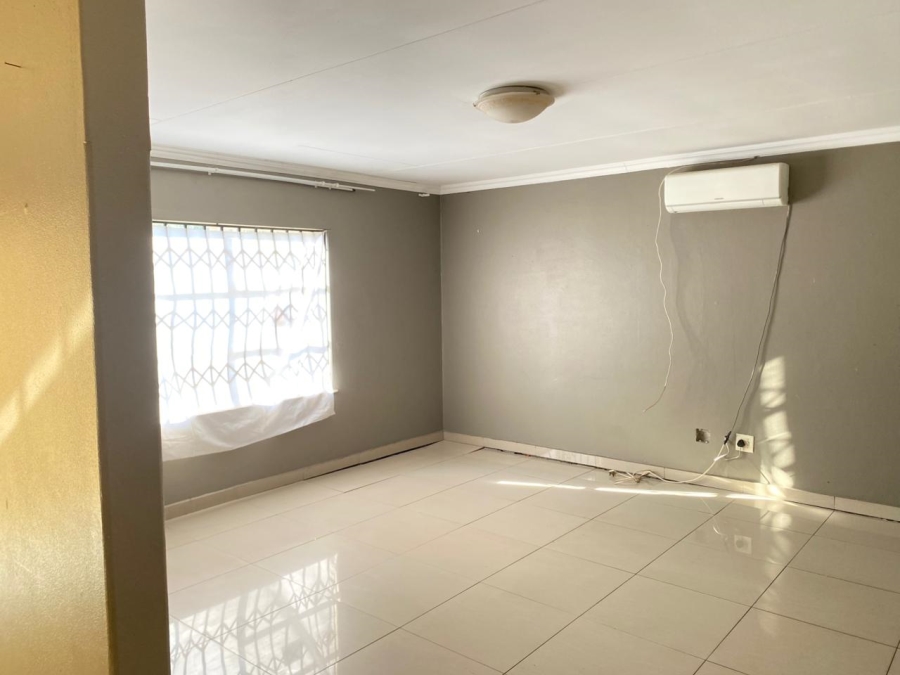3 Bedroom Property for Sale in Cosmosrand Mpumalanga