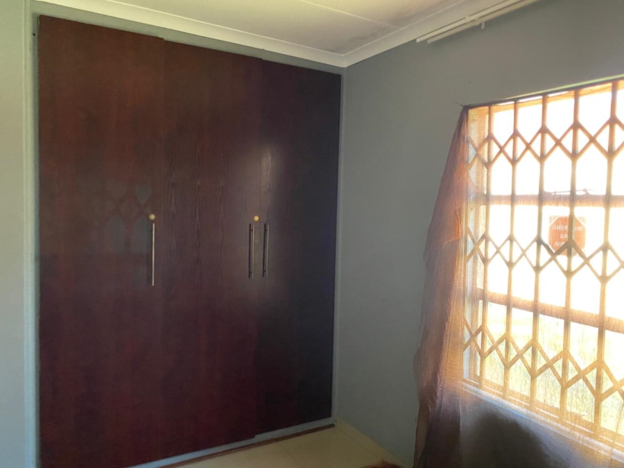 3 Bedroom Property for Sale in Cosmosrand Mpumalanga